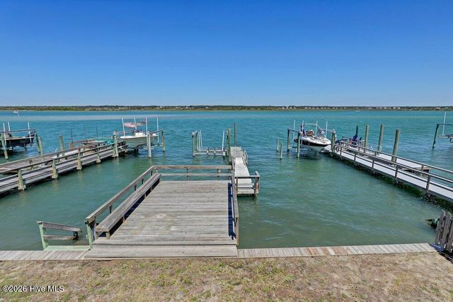712 Channel Boulevard, Holly Ridge, NC 28445