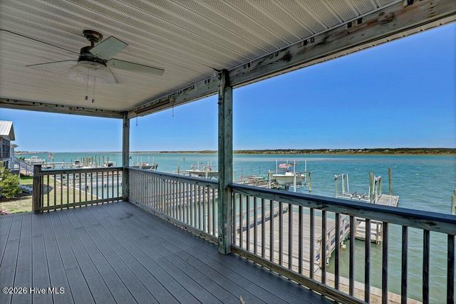 712 Channel Boulevard, Holly Ridge, NC 28445