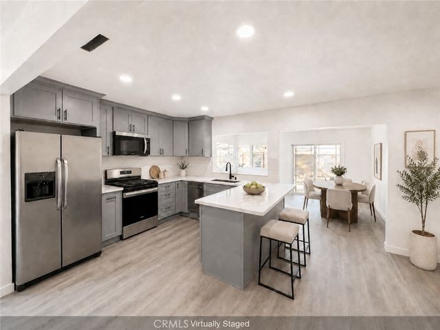 2512 W Fulcrum, Anaheim, CA 92804