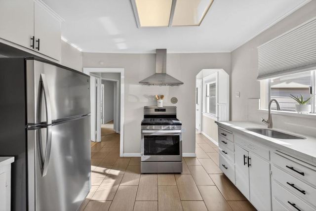 3 Vera Court, Redwood City, CA 94061