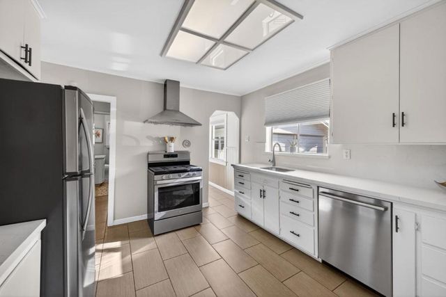 3 Vera Court, Redwood City, CA 94061