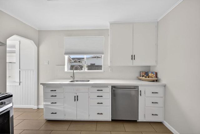 3 Vera Court, Redwood City, CA 94061