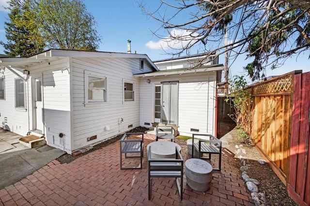 3 Vera Court, Redwood City, CA 94061