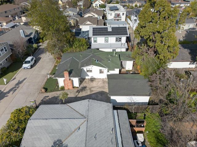 3 Vera Court, Redwood City, CA 94061