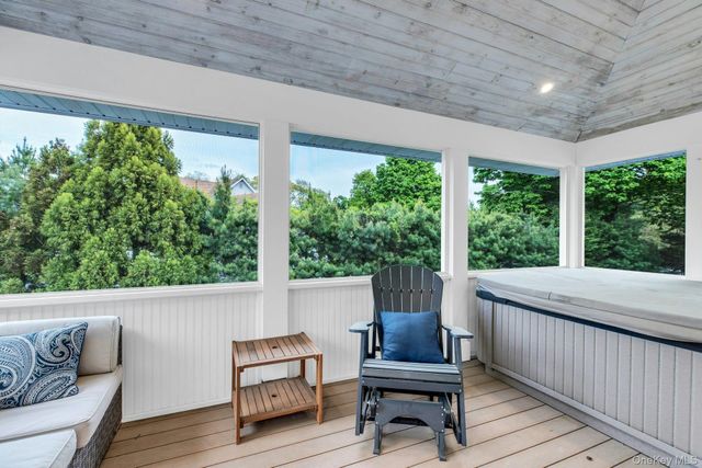 227 Gillette Avenue, Bayport, NY 11705