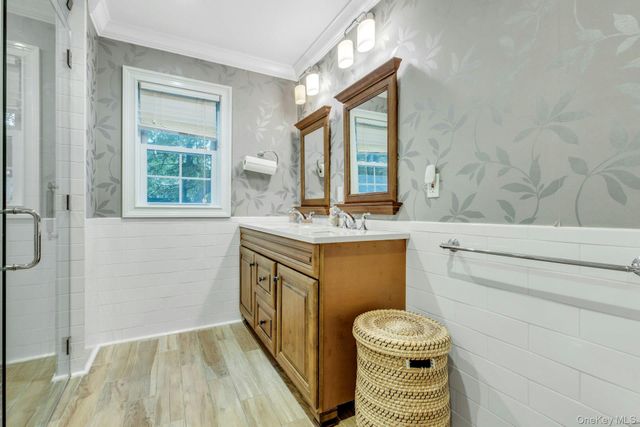 227 Gillette Avenue, Bayport, NY 11705