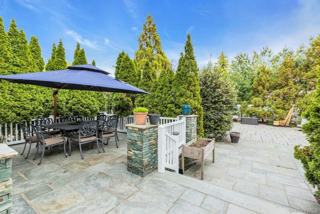 227 Gillette Avenue, Bayport, NY 11705