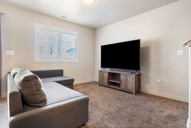 1148 W SERAPHIM CT, Layton, UT 84041