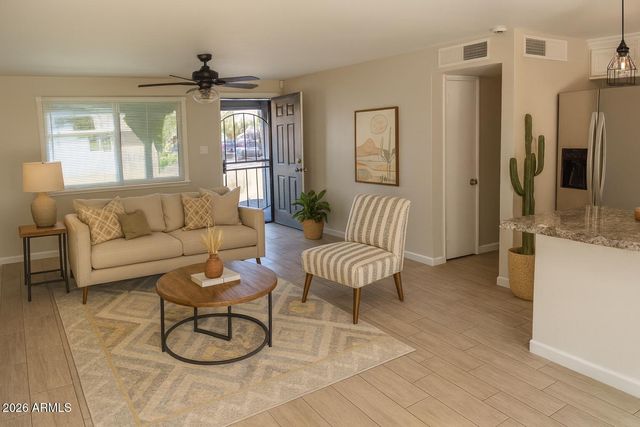 1531 W WOOD Drive, Phoenix, AZ 85029