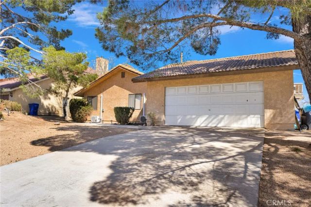 14652 Greenbriar Drive, Helendale, CA 92342