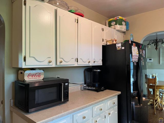 624 SW Grandview AVE, Topeka, KS 66606