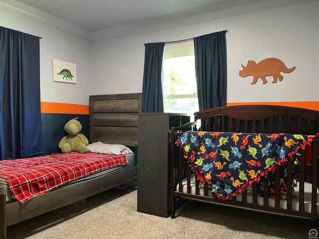 624 SW Grandview AVE, Topeka, KS 66606