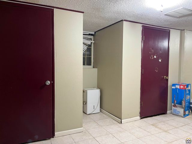 624 SW Grandview AVE, Topeka, KS 66606