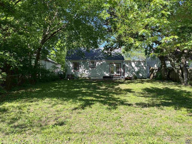 624 SW Grandview AVE, Topeka, KS 66606