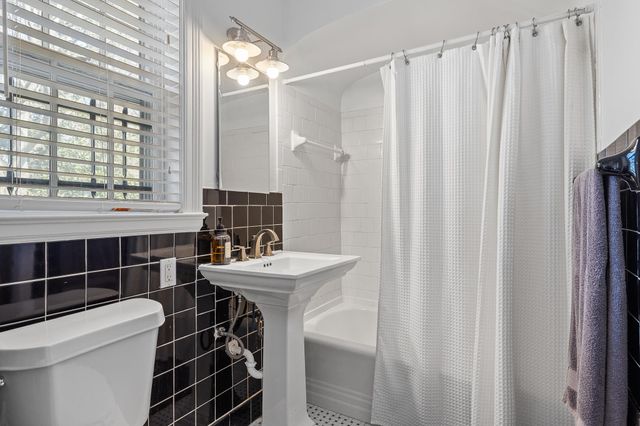 1890 TUTWILER AVE, Memphis, TN 38107