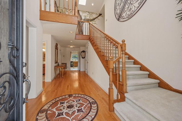 12422 Jeremiah Dr, Auburn, CA 95603