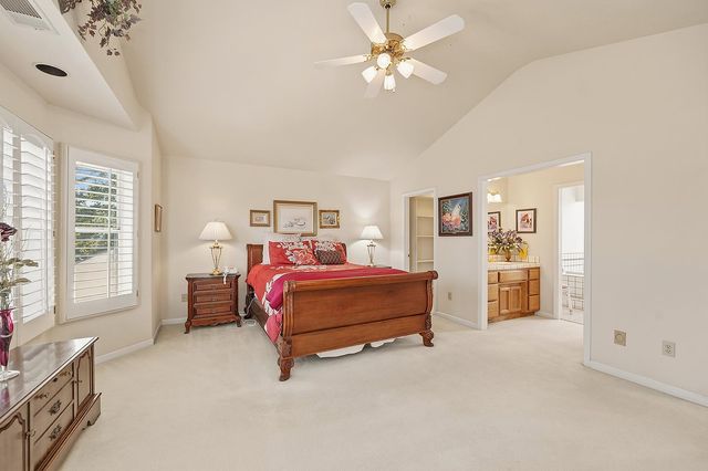 12422 Jeremiah Dr, Auburn, CA 95603
