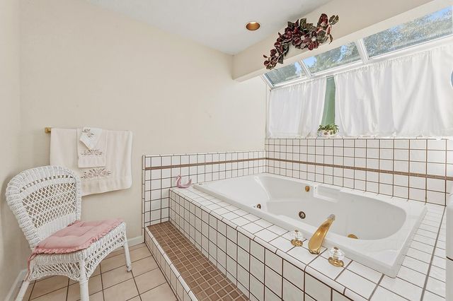 12422 Jeremiah Dr, Auburn, CA 95603