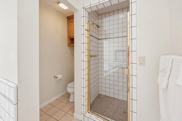 12422 Jeremiah Dr, Auburn, CA 95603