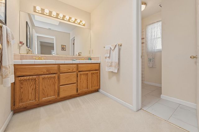 12422 Jeremiah Dr, Auburn, CA 95603