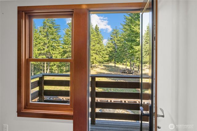 190 Orphan Nugget Lane, Cle Elum, WA 98922