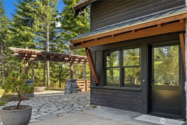 190 Orphan Nugget Lane, Cle Elum, WA 98922