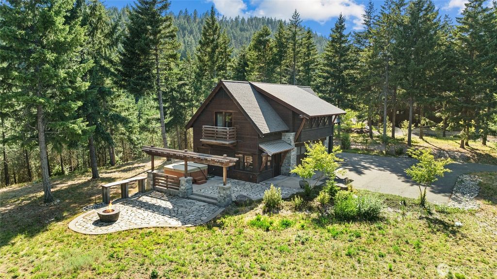190 Orphan Nugget Lane, Cle Elum, WA 98922
