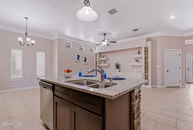 3877 Loma Dante Drive, El Paso, TX 79938