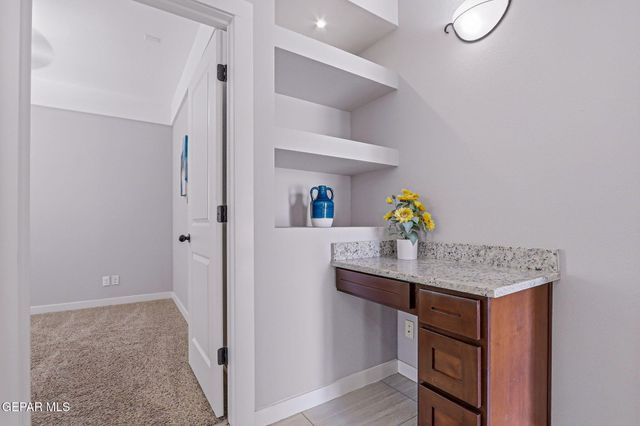 3877 Loma Dante Drive, El Paso, TX 79938