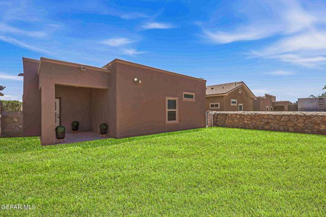 3877 Loma Dante Drive, El Paso, TX 79938