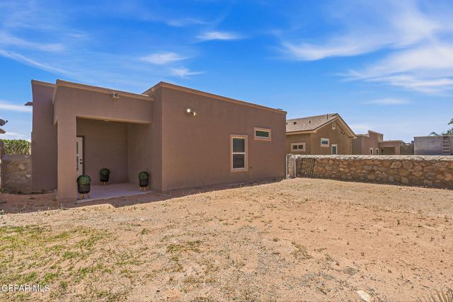 3877 Loma Dante Drive, El Paso, TX 79938