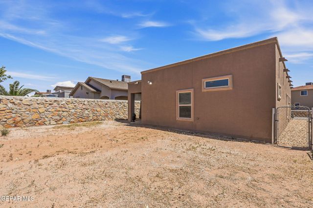 3877 Loma Dante Drive, El Paso, TX 79938