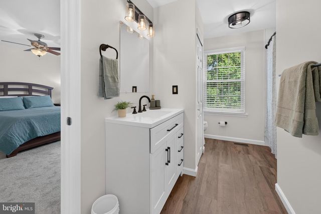 7 TENBY LN, Marlton, NJ 08053