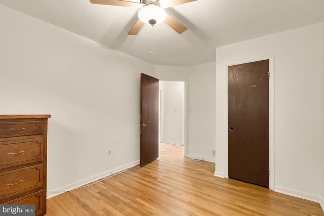 8513 CARROLLTON PKWY, Hyattsville, MD 20784