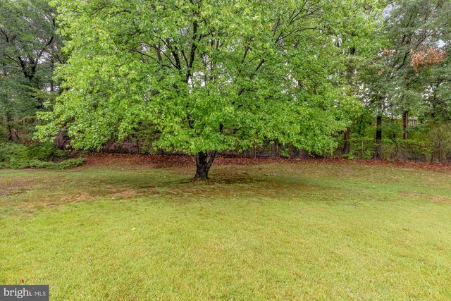 8513 CARROLLTON PKWY, Hyattsville, MD 20784