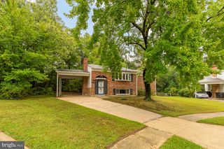 8513 CARROLLTON PKWY, Hyattsville, MD 20784