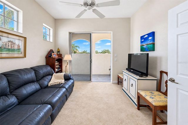 3444 SUNSET KEY CIRCLE 102, Punta Gorda, FL 33955