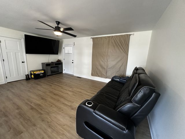 307 Randall St, Lawrenceburg, TN 38464