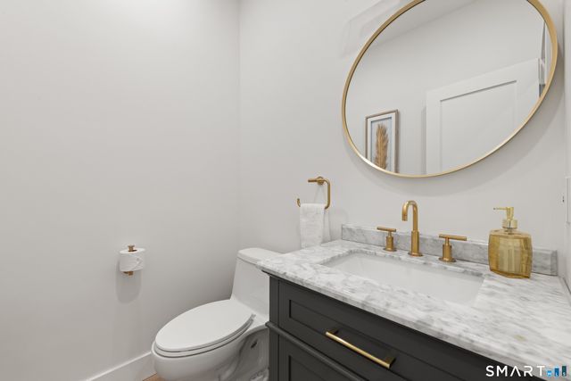 89 Indian Field Road, Greenwich, CT 06830