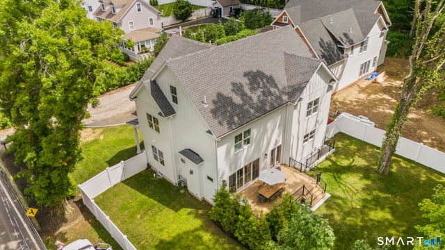 89 Indian Field Road, Greenwich, CT 06830