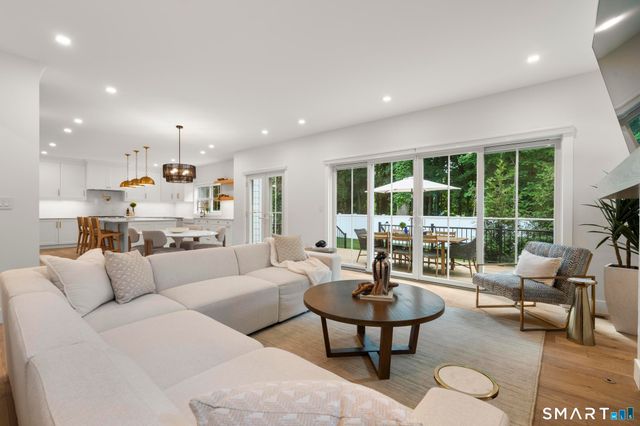 89 Indian Field Road, Greenwich, CT 06830