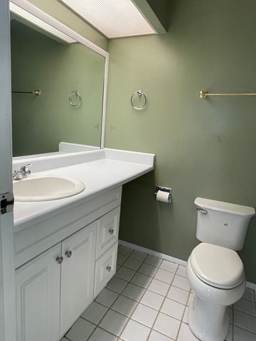 3018 Roberts Drive 3, Woodridge, IL 60517