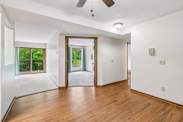 4165 Hilltop Point 102, Eagan, MN 55123