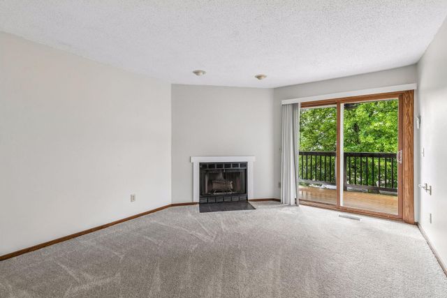 4165 Hilltop Point 102, Eagan, MN 55123
