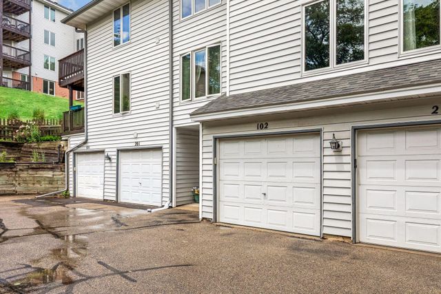 4165 Hilltop Point 102, Eagan, MN 55123