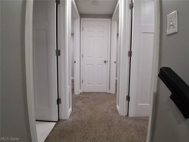 718 Easter Avenue, Akron, OH 44307