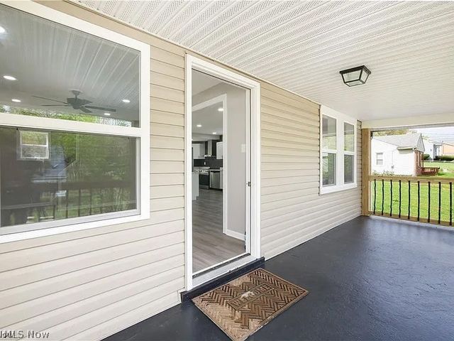 718 Easter Avenue, Akron, OH 44307