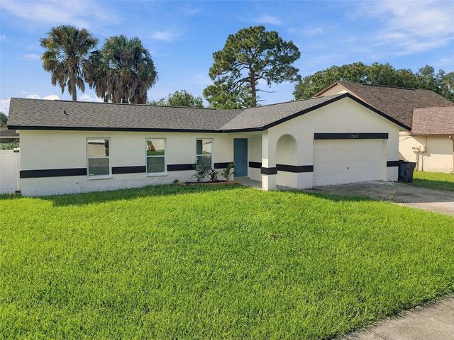 13918 BRIARDALE LANE, Tampa, FL 33618