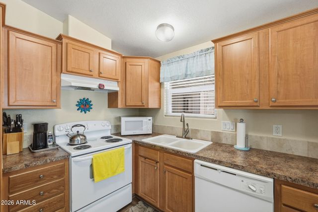 2263 N Trekell Road 184, Casa Grande, AZ 85122