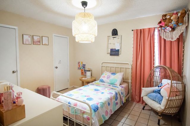 7007 Stonleigh PL, Austin, TX 78744